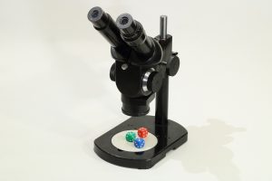 microscope-3536531_1280